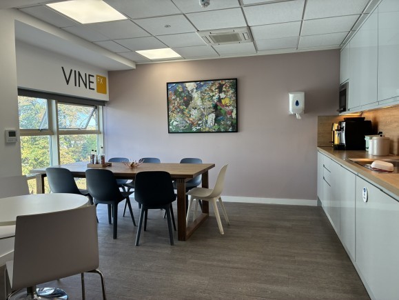 ea5f1c99 9bb9 41b3 a7b9 d5e0f1620bfb