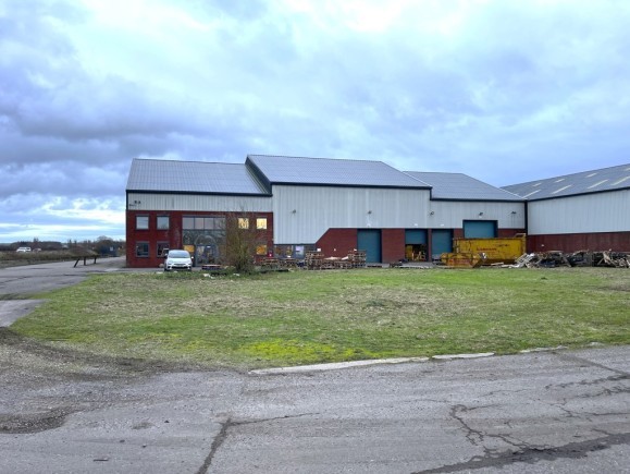 dcc5896a 2986 4778 9a35 be610bb15285_web