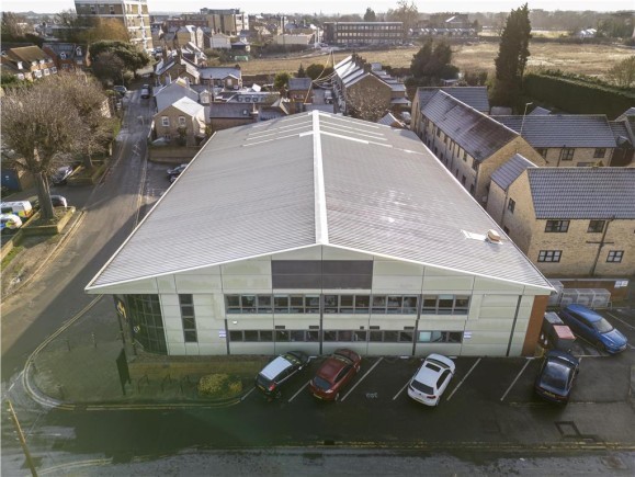 13ca8582 3291 4047 a8d2 7473ef7552d1_web