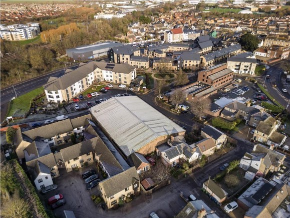 1764cb10 47bd 458e b0c2 9e1d1011879a_web