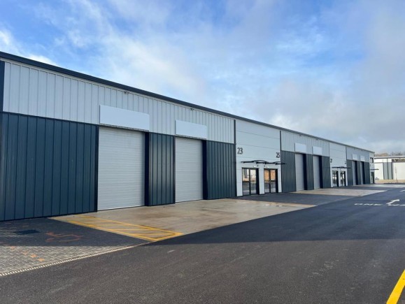 d054e274 f7b9 431b be43 1a2736859768_web