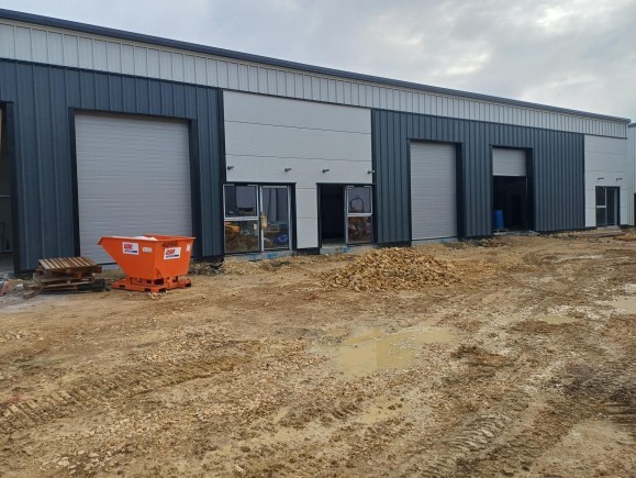 e2ed9f0f b563 4f05 adc0 0096402ac940