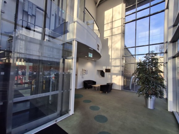 87ace721 be45 42a7 94f5 5d46d57f815e_web