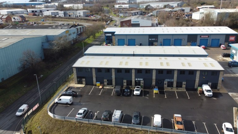 818b3826 c987 41ed b3ca 9049514d2404_web