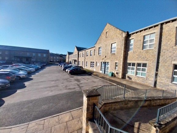 c21ac3fe a0a2 4962 8dbe 0058e2392cb5_web