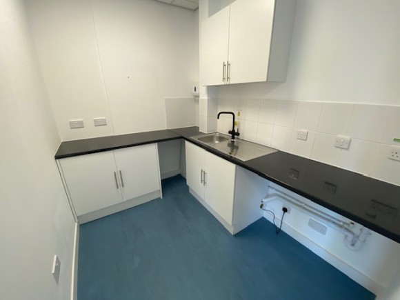 b872e479 8352 4cf1 8d55 b301a1d3bbb8