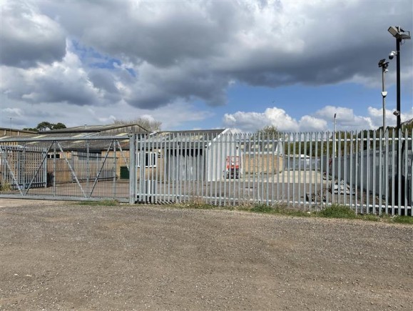 5f320fdb 9a90 4b4e 9088 f29d905c4c44