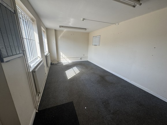 052f54ca 41a9 4f95 8456 e4dd683c64f8_web