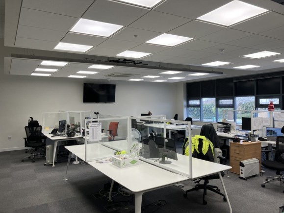 0bb29981 eea3 46e1 ba21 148520fbfd07_web