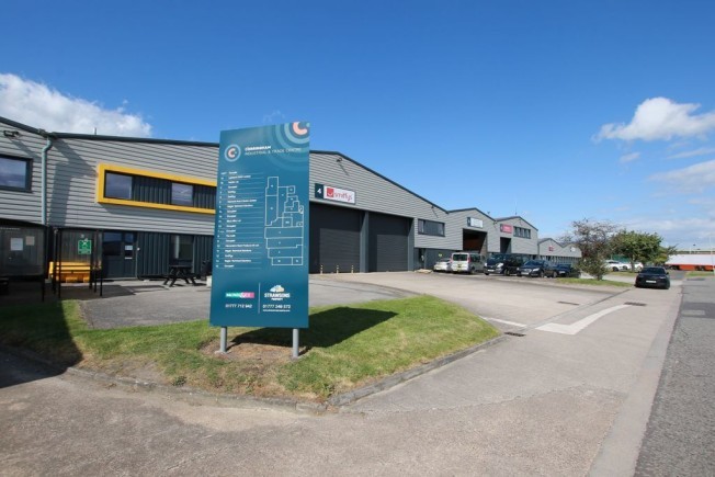 f90b575d e515 4f17 b7c5 f43a8cebbe47_web