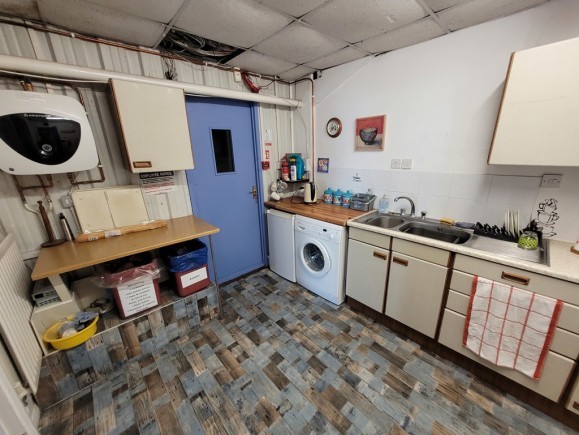 ab9ae6d9 ef17 4534 99a8 ed1c8d7e17b4_web