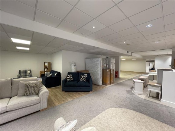 3adbc2ee 90a1 4941 9734 8792c9915552