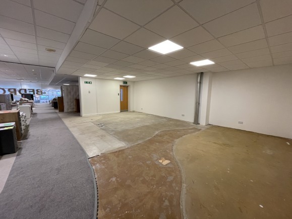 6493812a 18ce 42a9 b7a7 776c780b645a