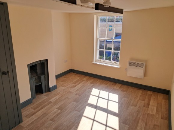 643080ad e170 4ec1 a154 bd58d020a71d_web