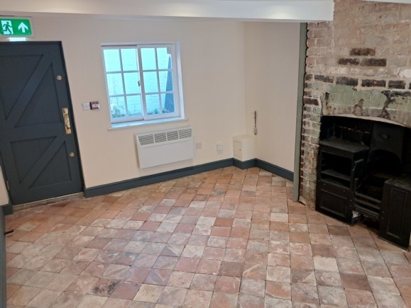 77485559 4269 444c b745 790bf6ea59eb_web