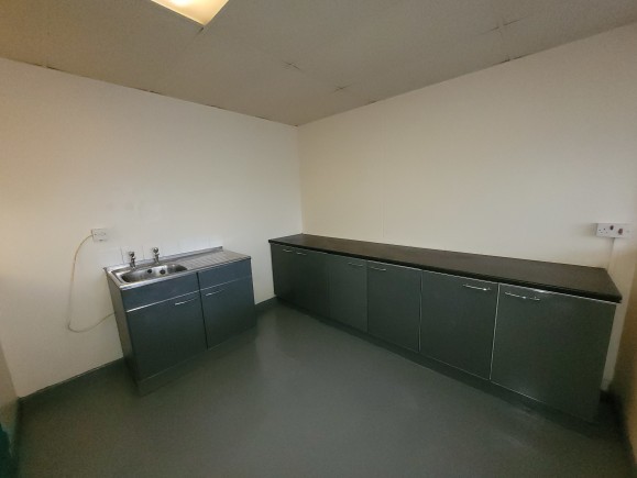 24bfe353 b500 4071 af3f e4ff301f0488