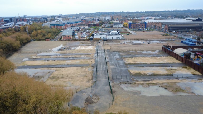 f3d7ea12 83cf 43b6 9028 48e7c99f602e