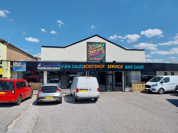 ed5c4547 8f8b 41e0 ab69 bfb497b417de