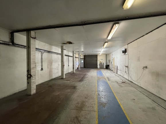 1aaa9ea5 fe5d 4e83 b0a9 9b1bb0cda53f