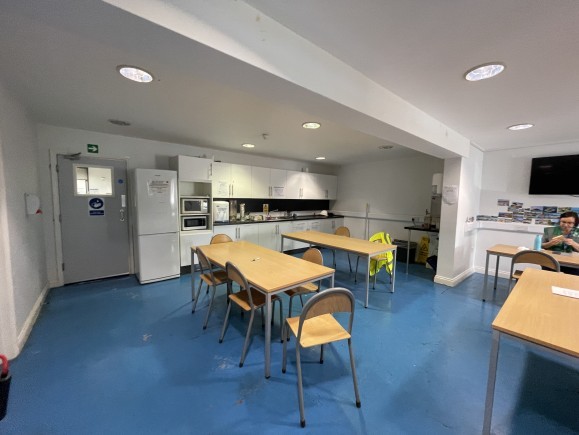 7f40e940 d4a4 48e5 9217 84312c38071c