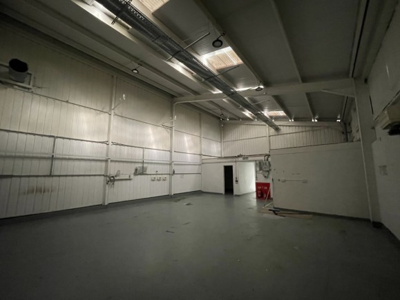 c7d523af 08e3 4e12 9118 4ee032ae0f2c_web