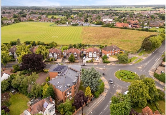 9bc3bd5a ff19 44fc 9335 0adc65a01803