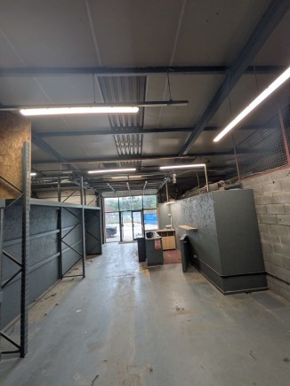 e573e048 8055 4f8b 8fe3 50cf7342af09