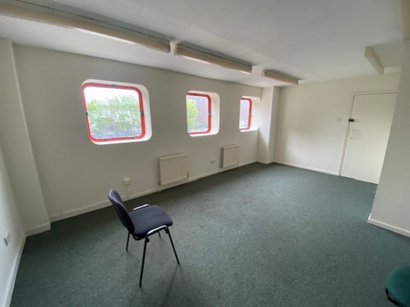 9e20a857 7a2d 4a2e 9918 8f7553e0d0ff