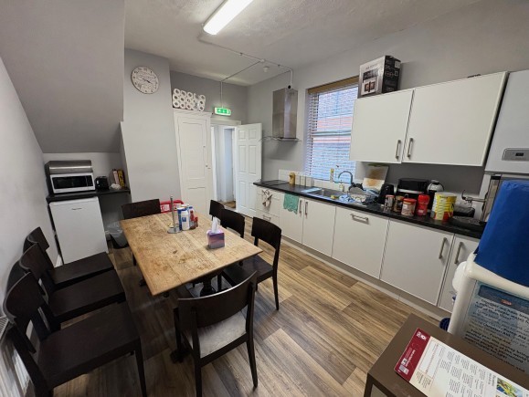 d52dd202 0829 4688 a8d1 2d3bf74a9b3b