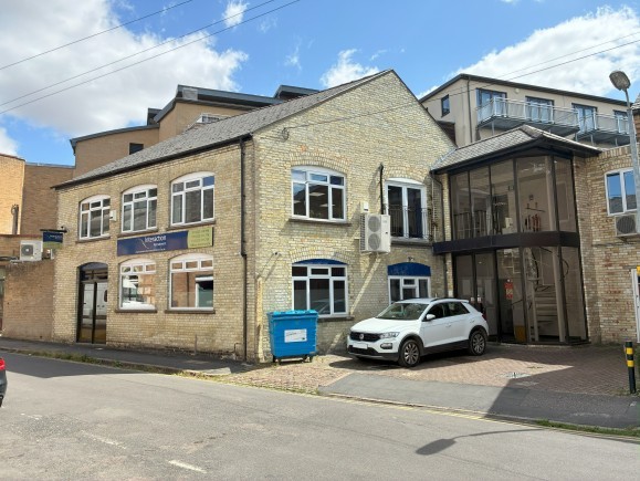 eb29be16 83ed 4ce0 b9d5 94a1edcf9775