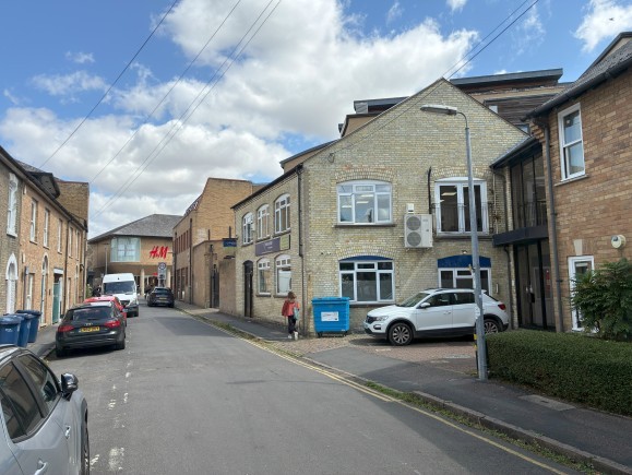 ecd710ef 5a91 4ad4 97fc e48183ca5d16