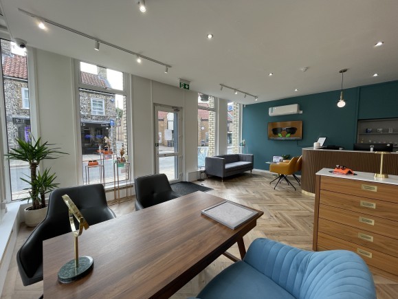 de32774b 23b4 4319 8e87 b2fcc946638d