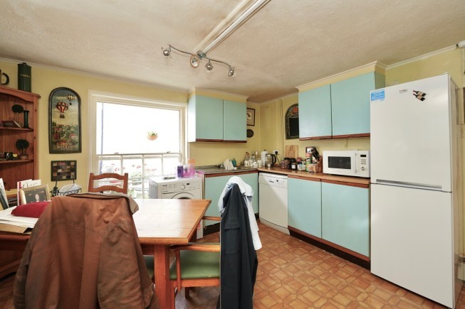 234ca7d9 bf22 4ef6 b06a a0eb1f152828