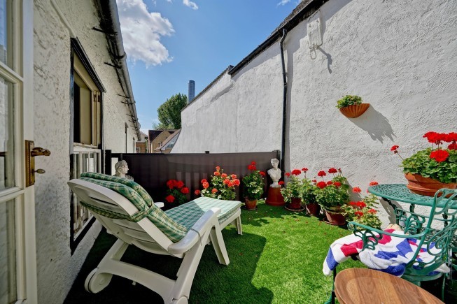 6459df76 4b26 4595 8937 6e71e26fb703