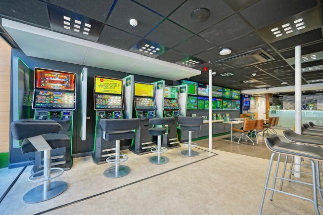 b8f48b7e 3a19 49d5 9e37 cac5cfee505e