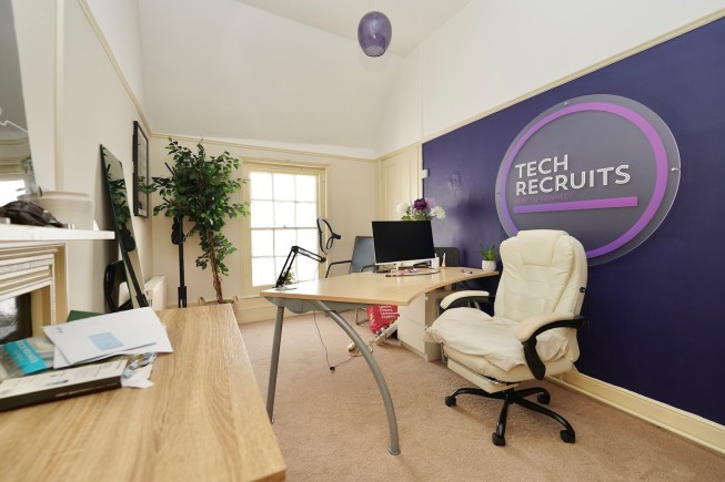 c216252c 8f81 42ae bfb8 96f9fa6bc67e