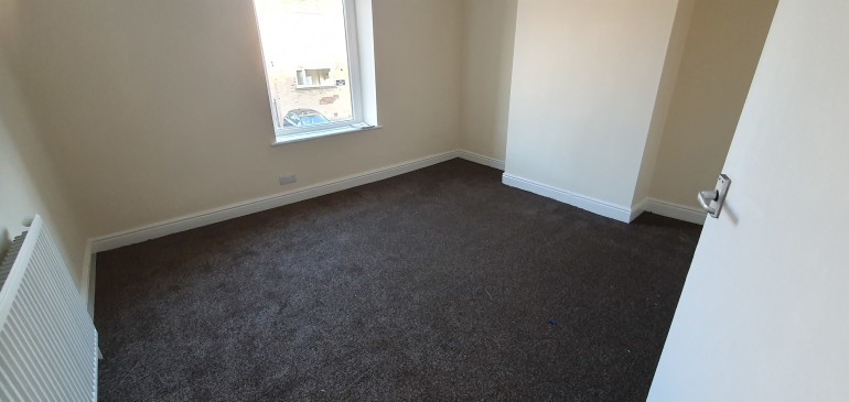 5e04559b bd1f 4504 8627 286de509af2f