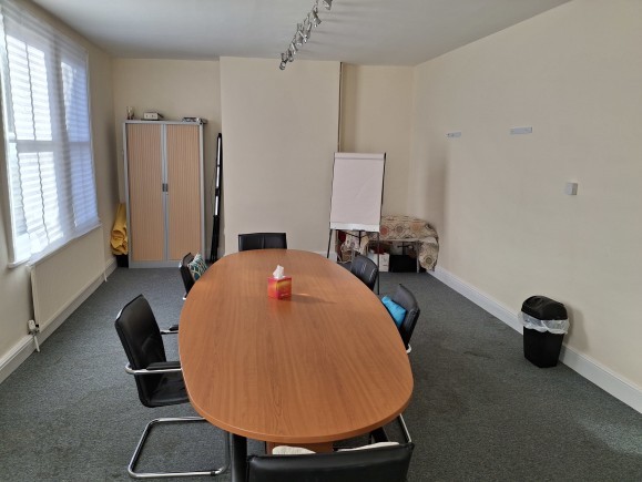 ada7a0f1 3530 4ea9 acde 204836decff2