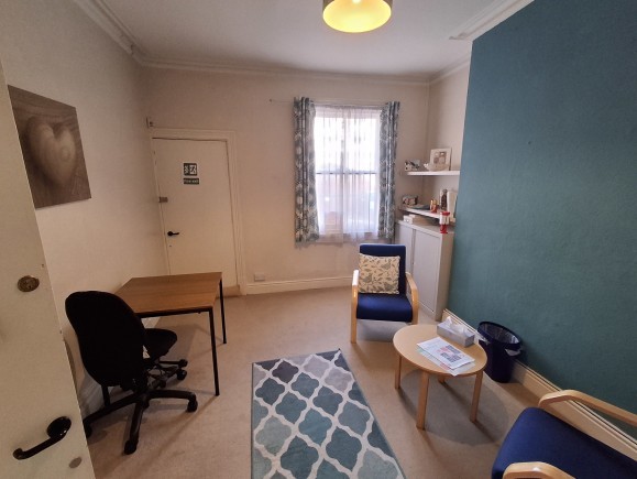 d6743a73 673b 4886 8a70 07308d1f7d39