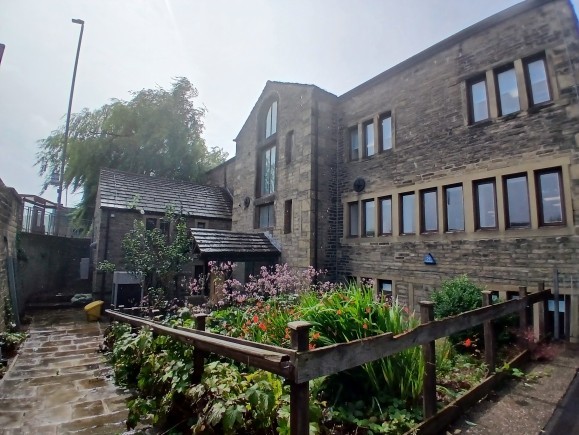 446b96da 2848 4d8a b3cd 24bdb42b45a8