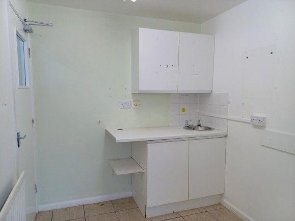 41e23fe4 63e2 41fa a93a 4be891711d06