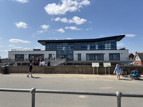 d7eabc47 0212 45e8 bd41 793c93d168ee