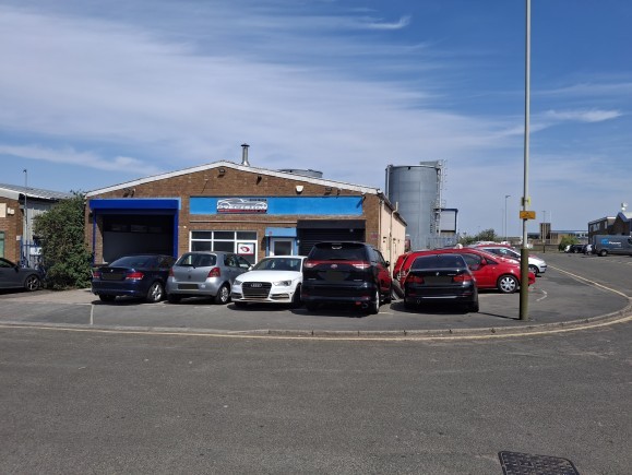 93ceeca3 9cbc 4b70 ac9f 3e17cead2535