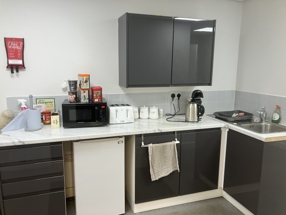 94a42b40 685d 4ff3 b350 047ebd3ed13a