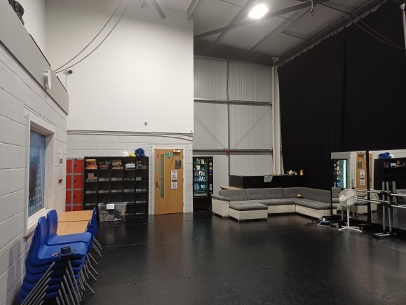 32cb0b06 fffe 43d8 b225 3500909929ec