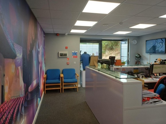 5b485ee9 02fd 48c6 a85d bbb888d2cb26