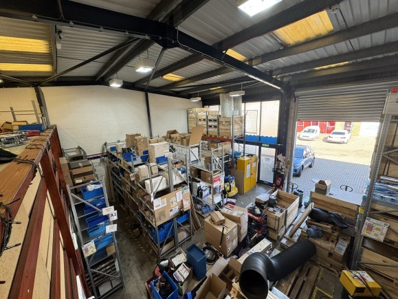 178d6d91 cefe 4547 9f5a c812bef6e463