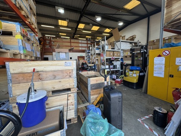 82599260 f6fa 490c 9ac8 b0574d1db51b