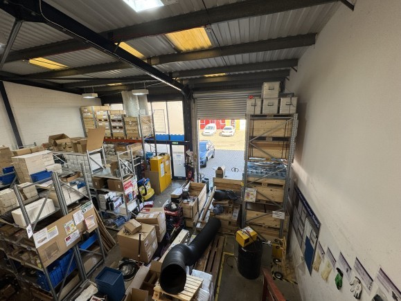 c1a4735a 10b5 4af4 acfc e51b891fefa3