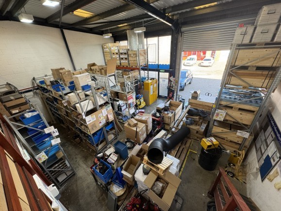 ef88530a 1752 4a7f 8121 0a1a0f347ef8